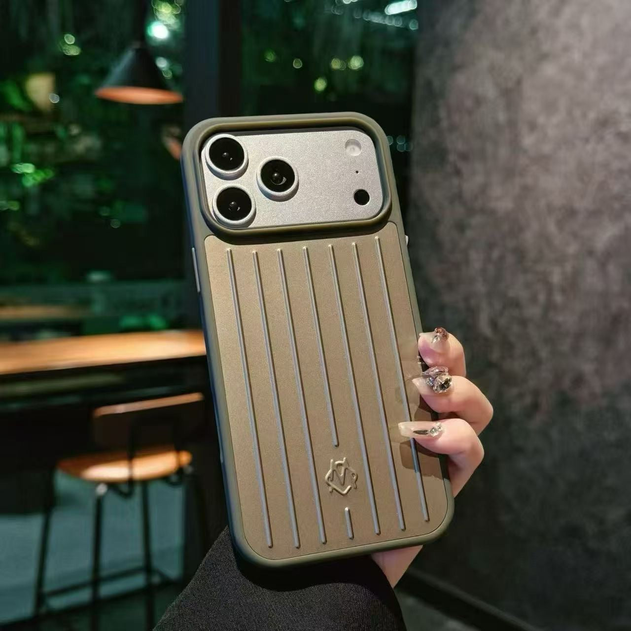 New Aluminum Alloy Apple/Red Suitcase-Style Full-Cover Phone Case Suitable for iPhone 16/15/14/13 Metal Models eprolo